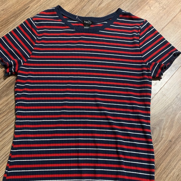 Rue21 tee shirt - Picture 1 of 2